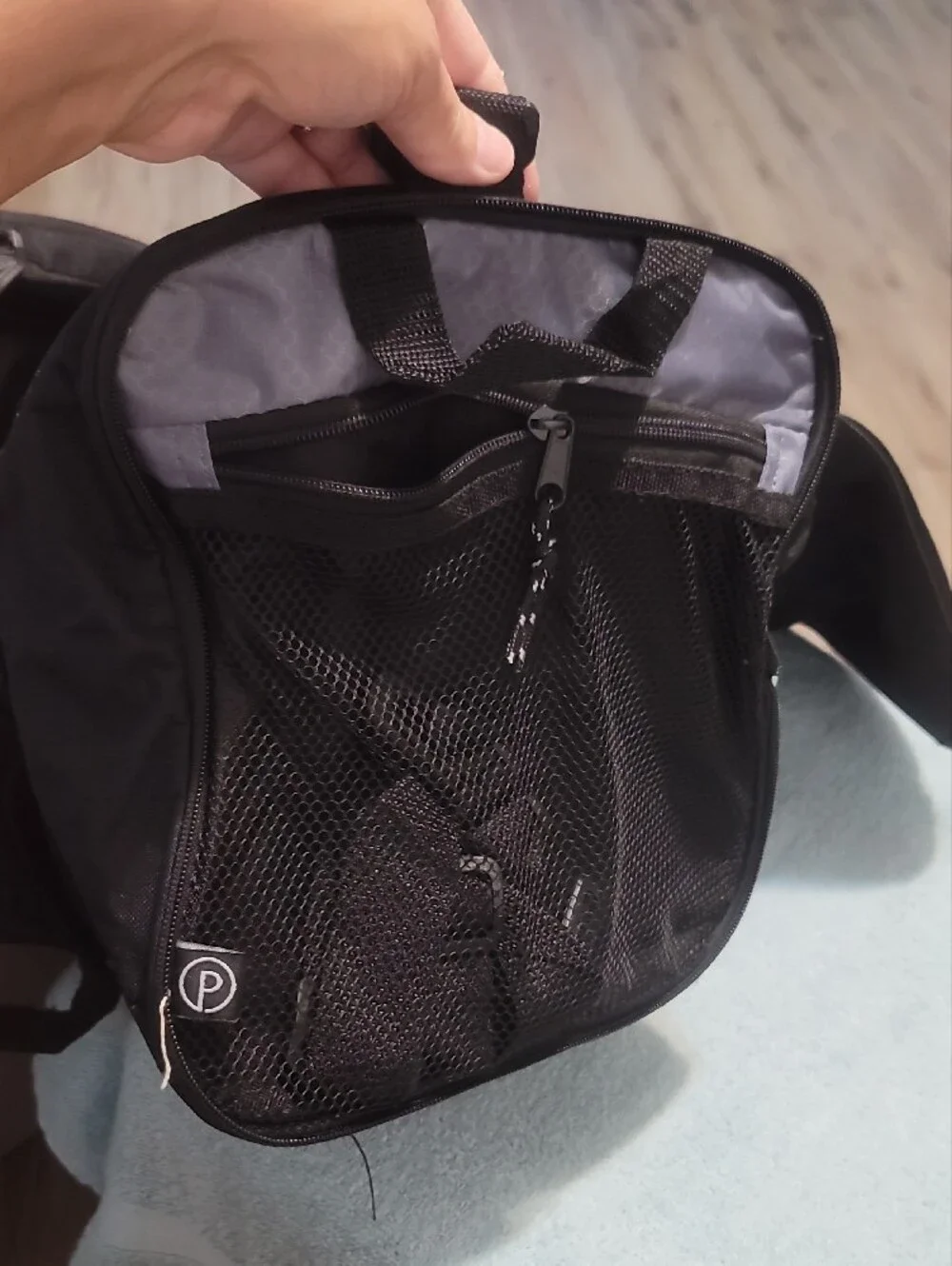 N/A versatile black